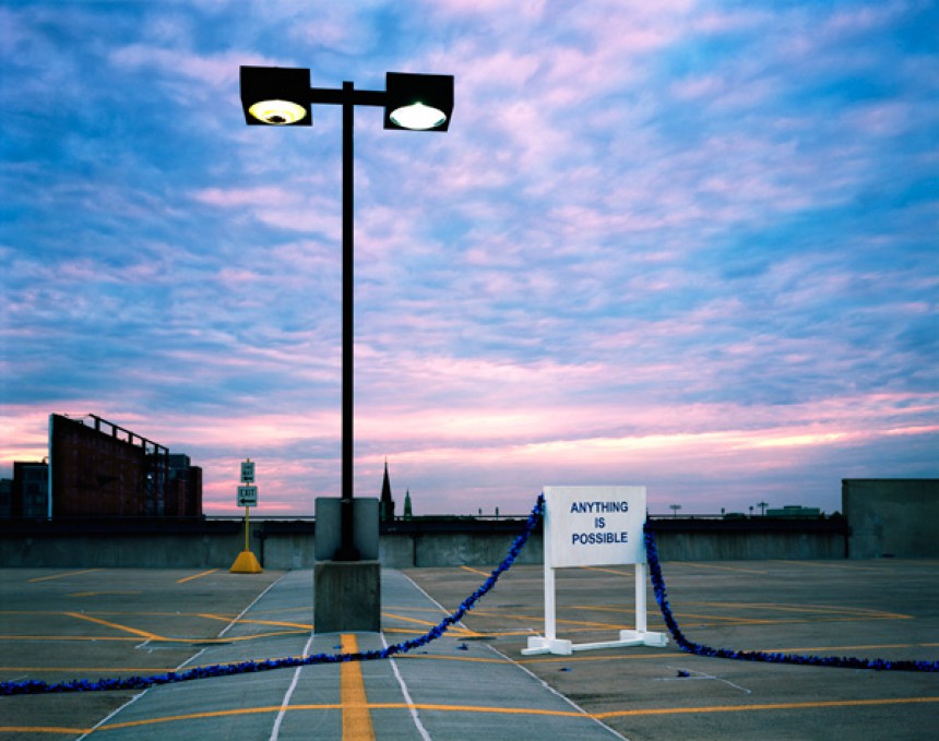 Joel Ross - Segnali stradali nella provincia americana | Collater.al