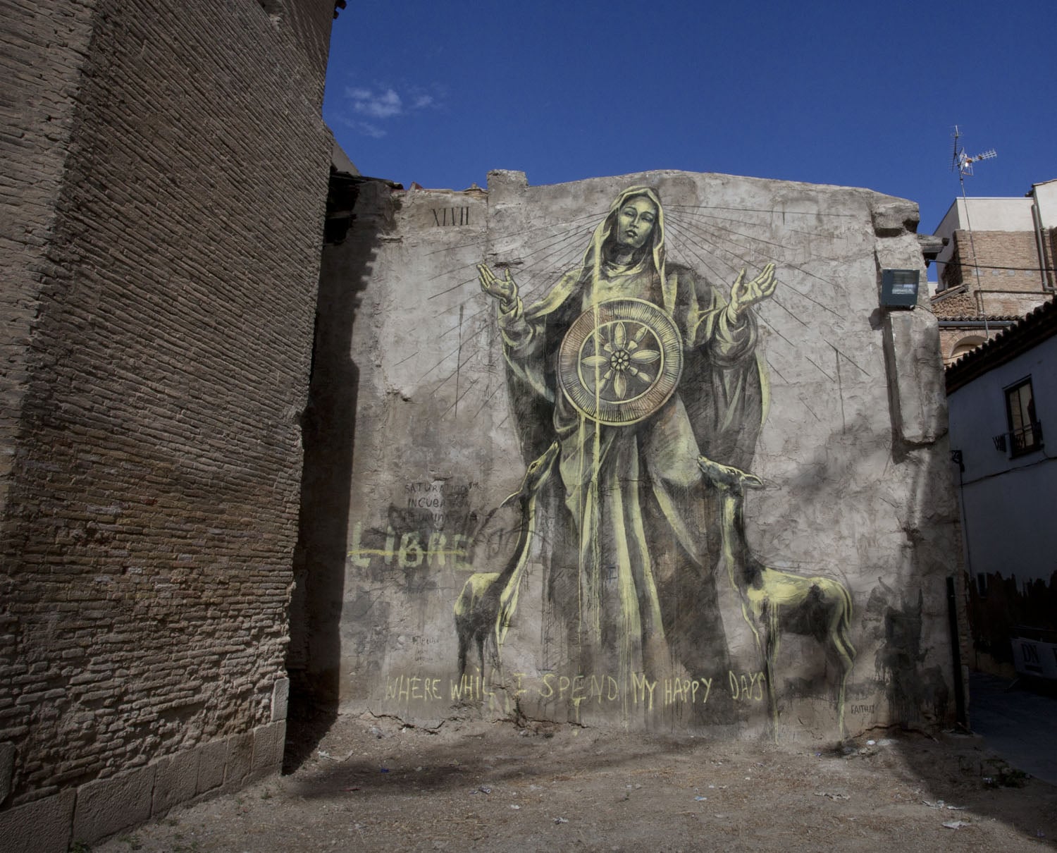 Le opere della street artist sudafricana Faith47 | Collater.al