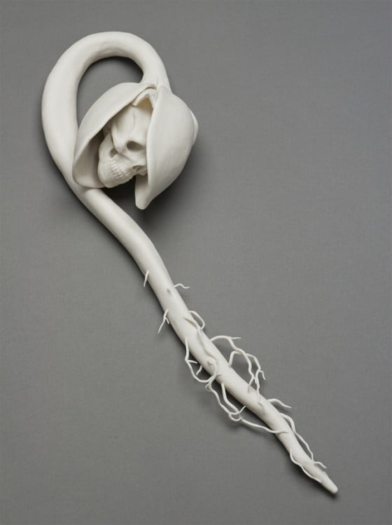 Kate MacDowell - Porcelain Sculptures - Sculture che rappresentano il rapporto tra uomo e natura Kate MacDowell - Porcelain Sculptures - Sculture che rappresentano il rapporto tra uomo e natura
