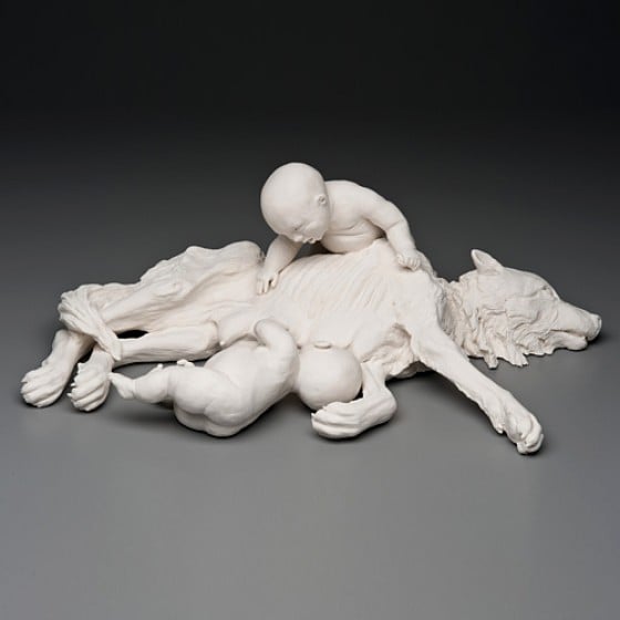 Kate MacDowell - Porcelain Sculptures - Sculture che rappresentano il rapporto tra uomo e natura Kate MacDowell - Porcelain Sculptures - Sculture che rappresentano il rapporto tra uomo e natura