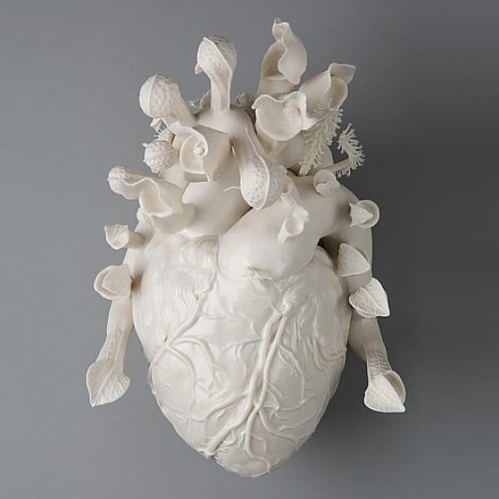 Kate MacDowell - Porcelain Sculptures - Sculture che rappresentano il rapporto tra uomo e natura Kate MacDowell - Porcelain Sculptures - Sculture che rappresentano il rapporto tra uomo e natura