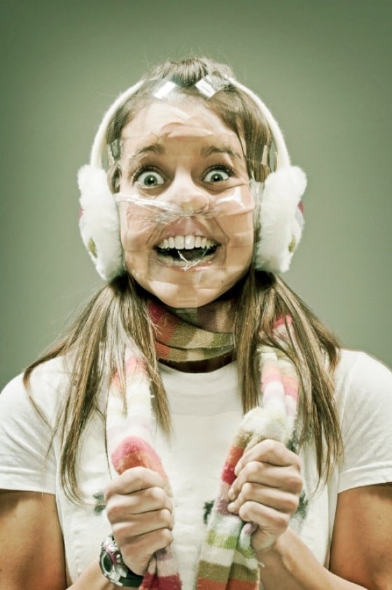 Scotch Tape - Persone con il volto deformato dallo scotch Scotch Tape - Persone con il volto deformato dallo scotch