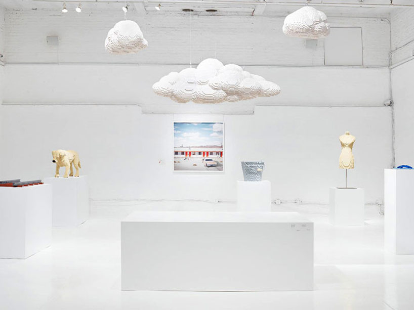 Nathan Sawaya e Dean West - In Pieces - Serie fotografica con elementi in LEGO