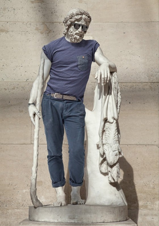 Lèo Caillard e Alexis Persani - Hipster in Stone - Sculture classiche con abbigliamento hipster