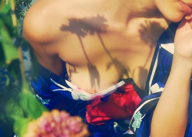 Tokyo Undressed, la serie fotografica erotica di Rikki Kasso | Collater.al