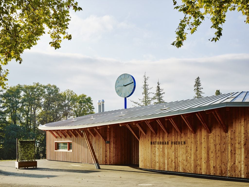 Swatch e Rehberger-weg - L'opera d'arte lunga 5 km | Collater.al