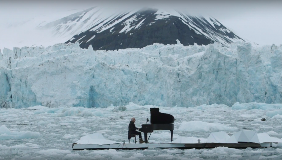 Il Pianista sull'Oceano Artico - Ludovico Einaudi x Greenpeace | Collater.al