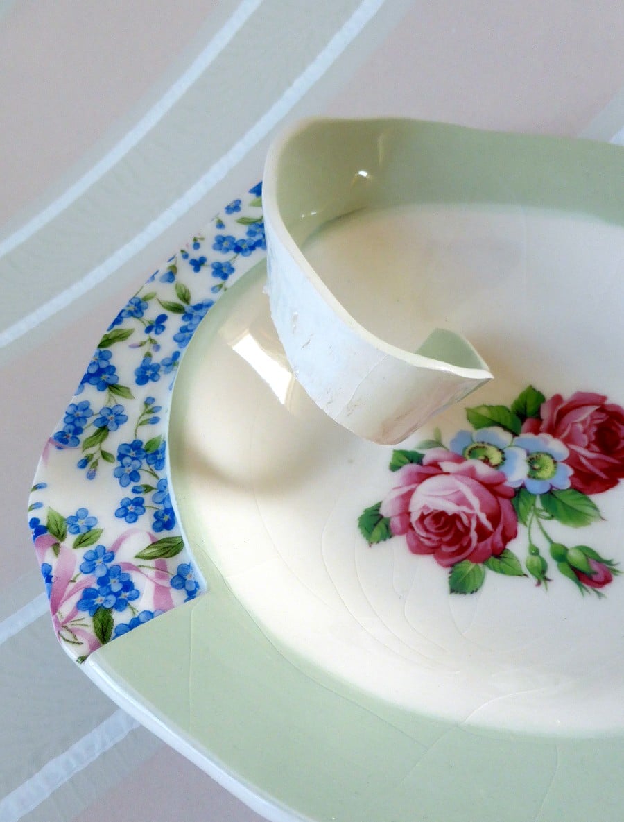 Under the Surface - Ceramiche modificate chirugicamente | Collater.al
