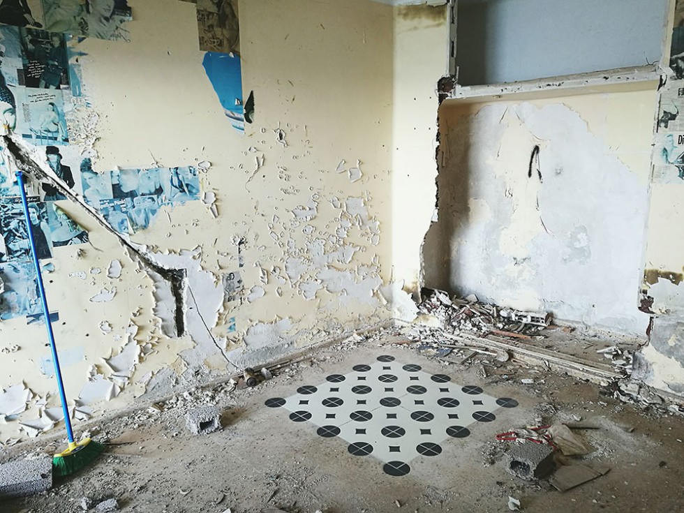 Floors - I pavimenti dipinti di Javier de Riba | Collater.al