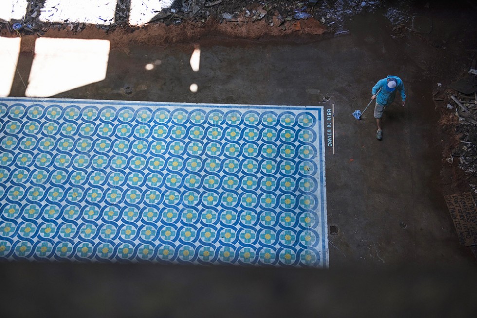 Floors - I pavimenti dipinti di Javier de Riba | Collater.al