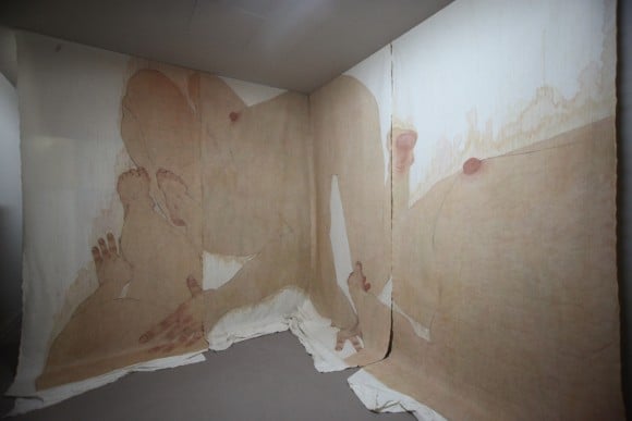 Il corpo nudo autoritratto di Seung Ah Paik | Collater.al