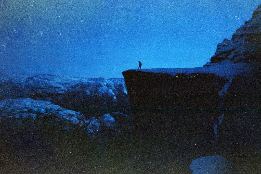 Twilight - Le immagini senza tempo di Øystein Aspelund | Collater.al