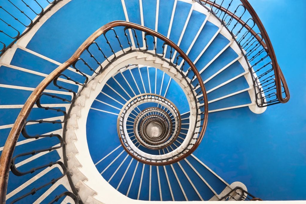 Time Machine - Le scale vertiginose di Balint Alovits | Collater.al