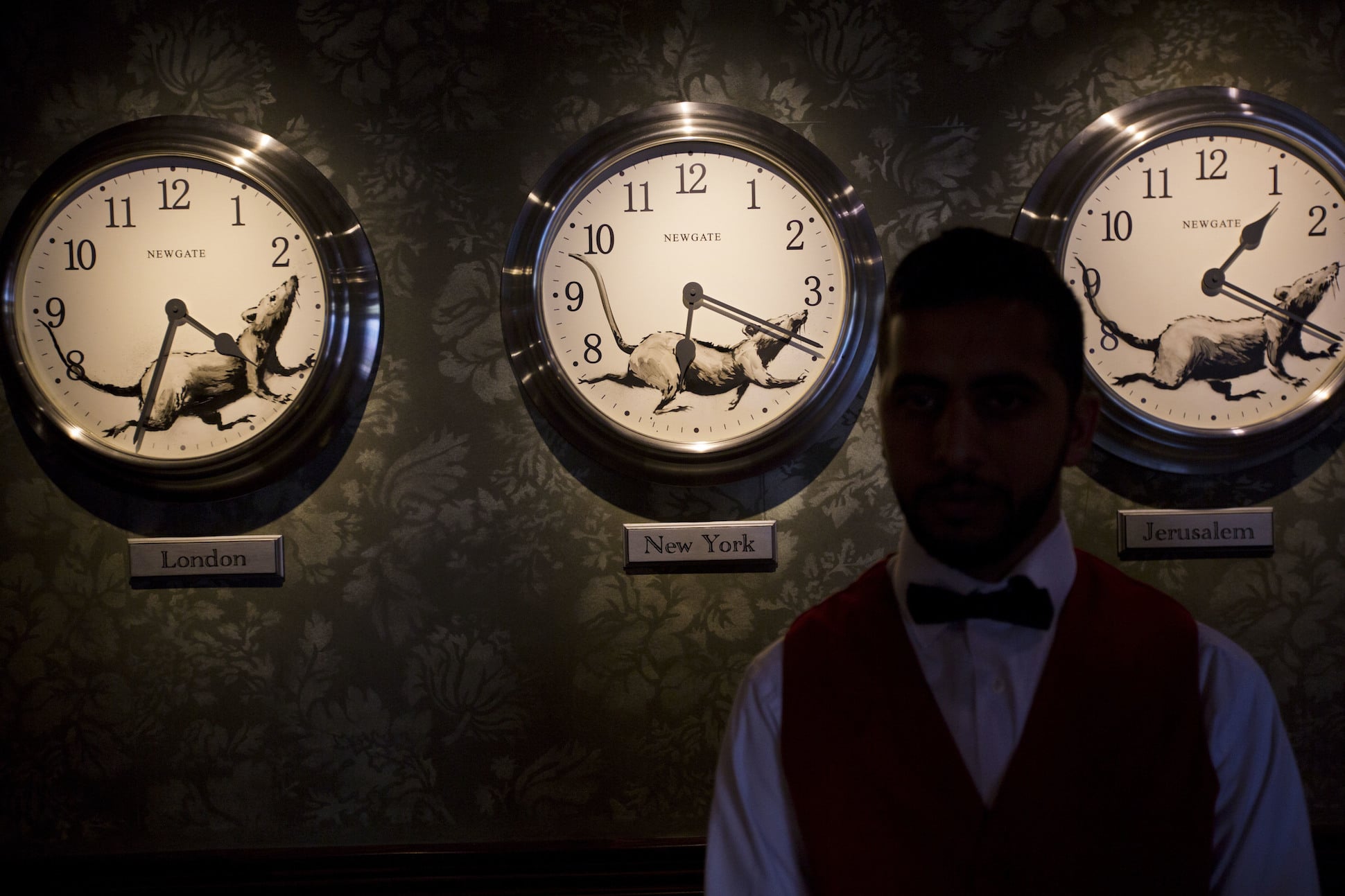 Banksy apre 'The Walled Off Hotel' a Betlemme | Collater.al