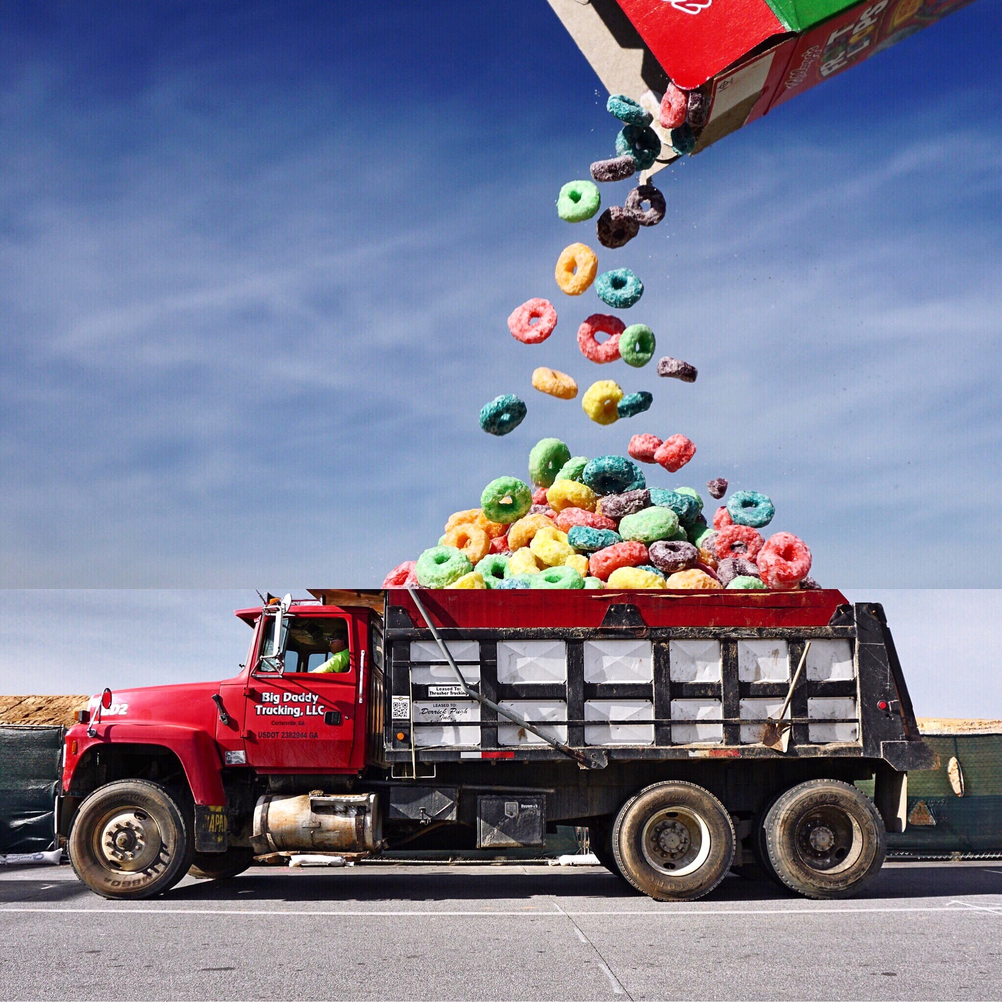 I divertenti fotomontaggi di Stephen Mcmennamy | Collater.al