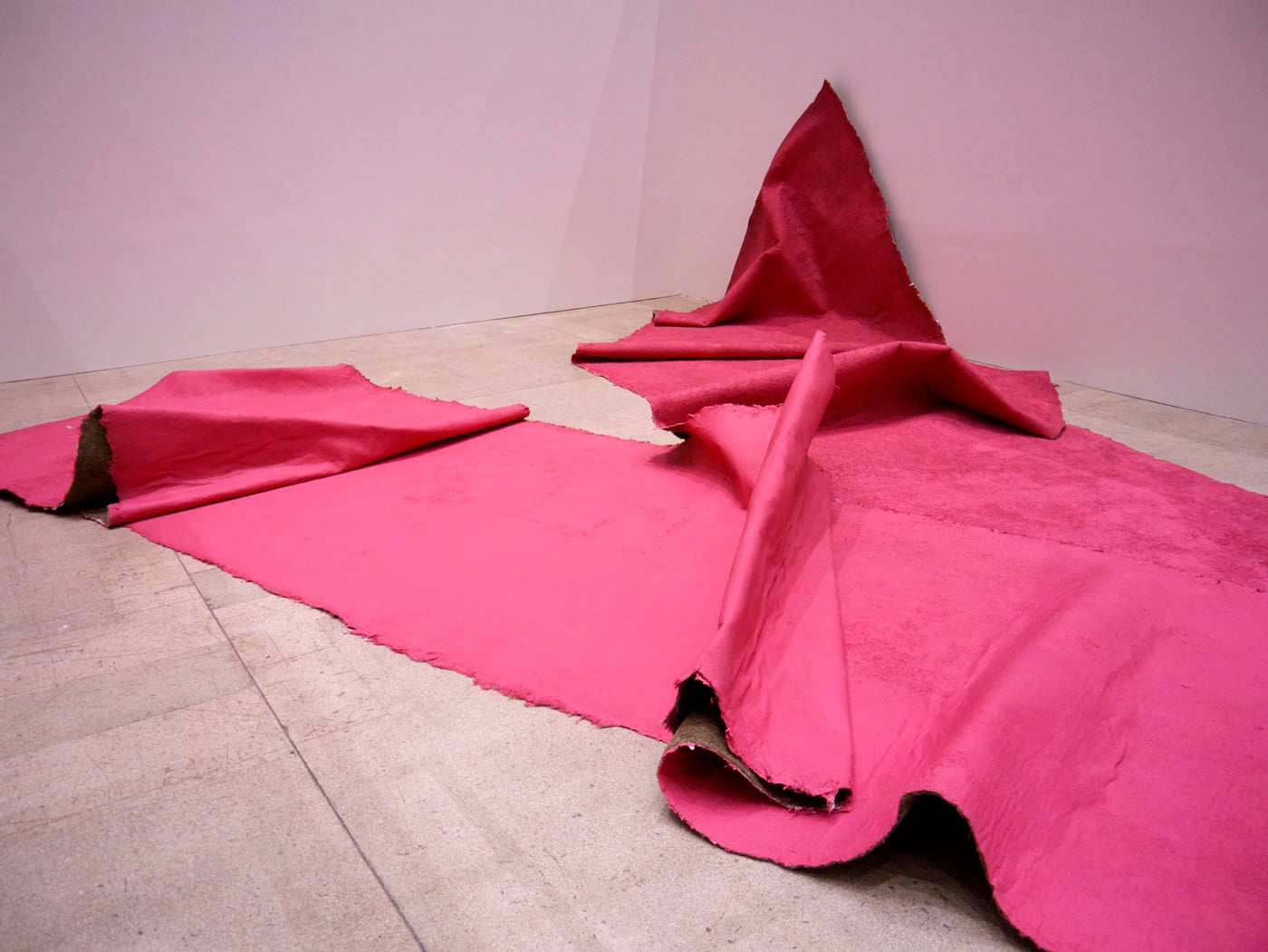 Symphony of Systematic Minimalism, Remi Rough @ Wunderkammern | Collater.al