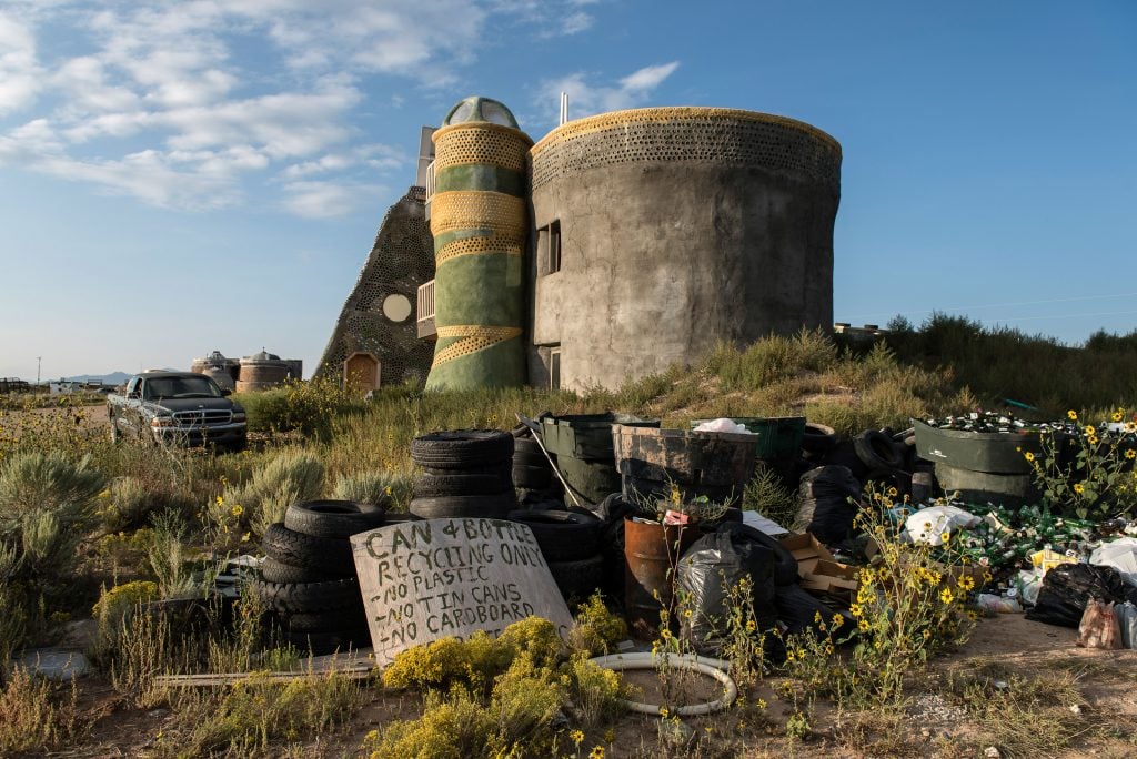 Utopia - Luoghi tanto surreali quanto reali immortalati da Carlo Bevilacqua | Collater.al