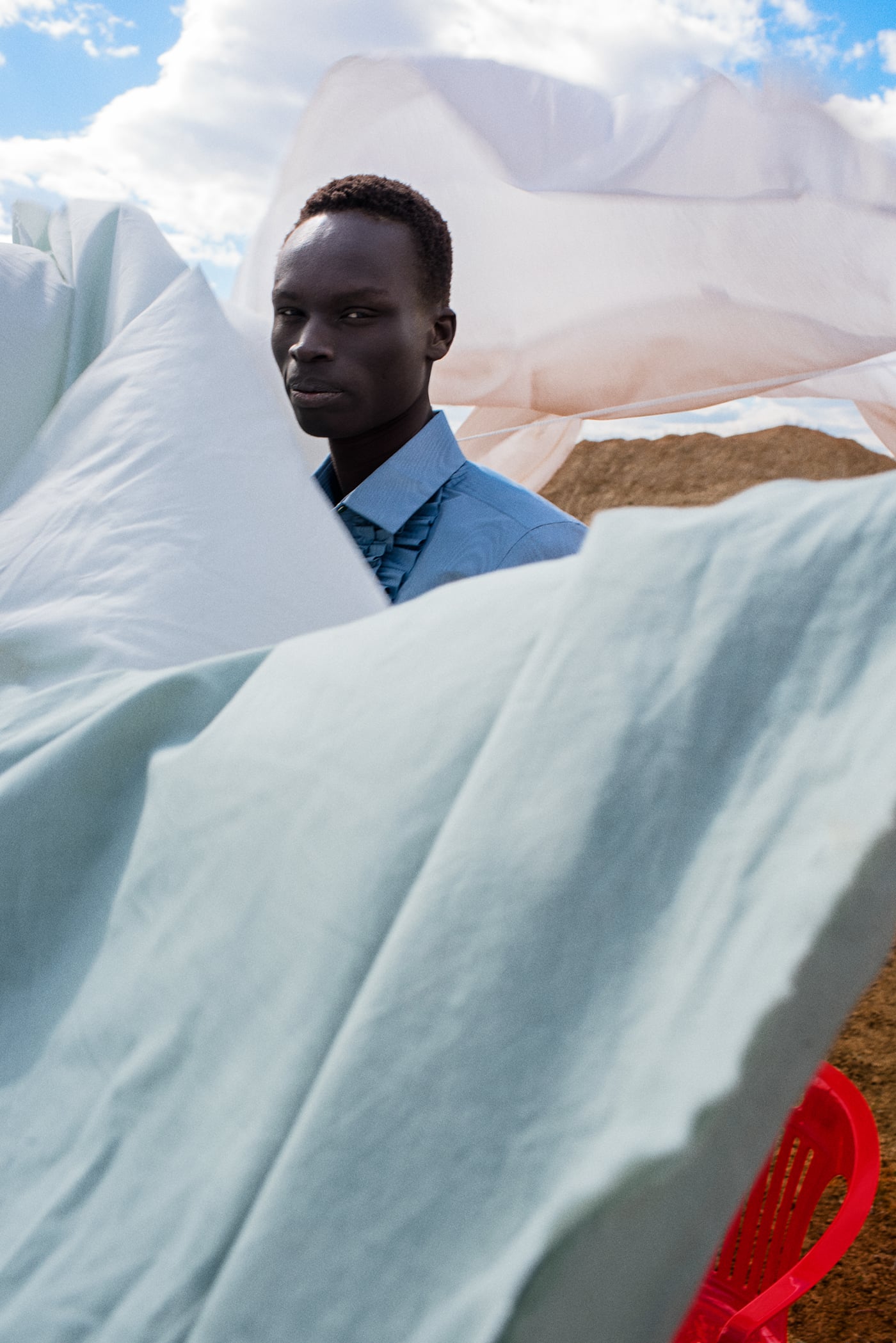The Sun Of The White Desert, i colori del deserto nella nuova serie di Elizaveta Porodina | Collater.al