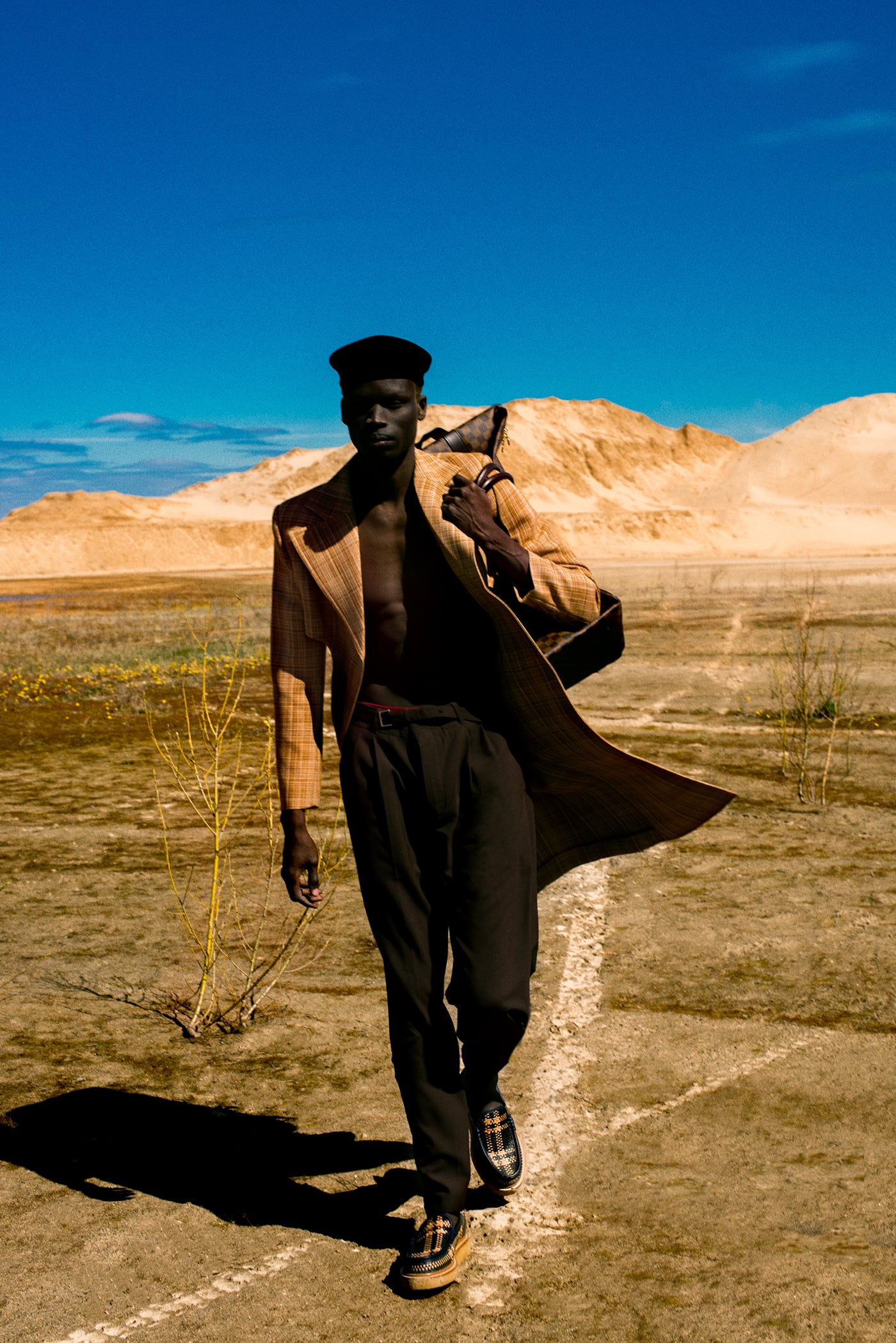 The Sun Of The White Desert, i colori del deserto nella nuova serie di Elizaveta Porodina | Collater.al