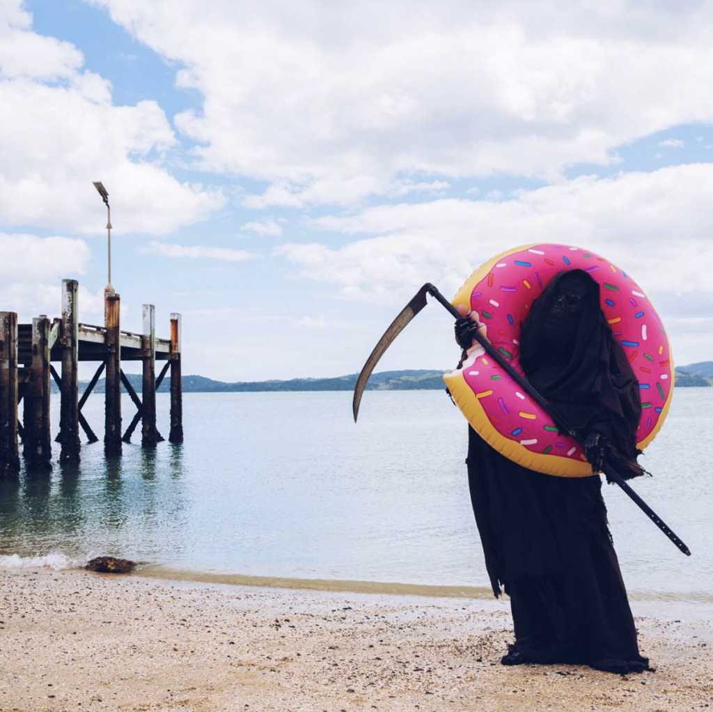 The Swim Reaper è l’unico account che dovreste seguire su Instagram | Collater.al 6