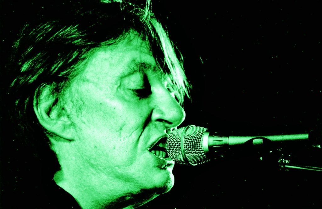 Come suona la trap cantata da Fabrizio De Andre | Collater.al