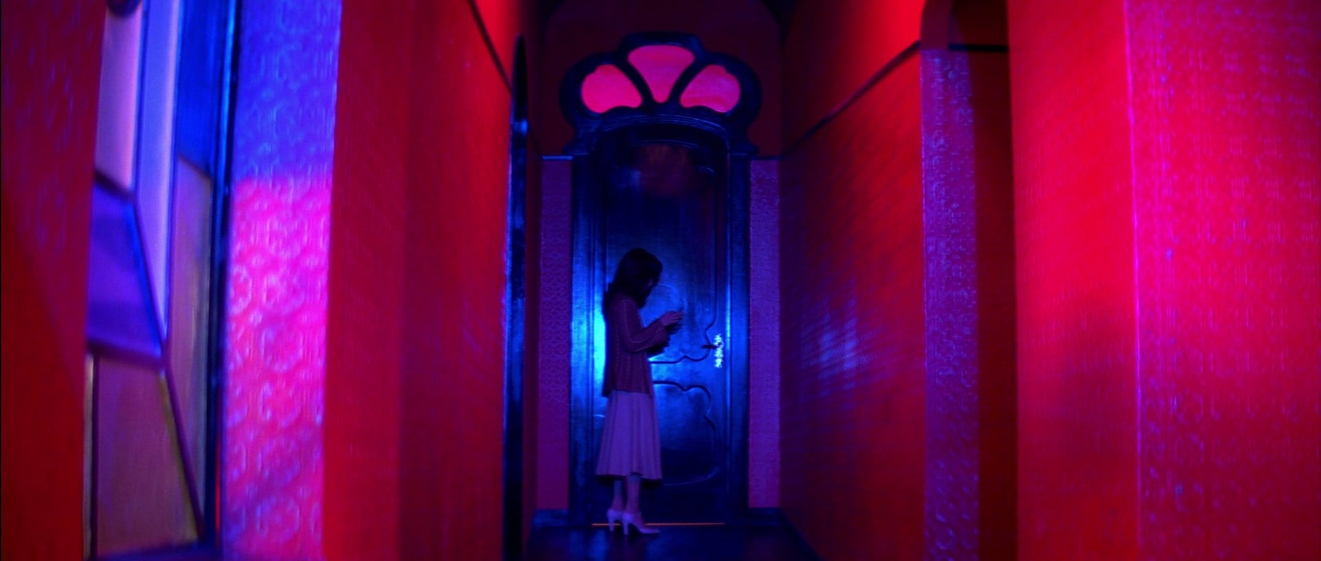 Luca Guadagnino dirige il remake di Suspiria | Collater.al 2
