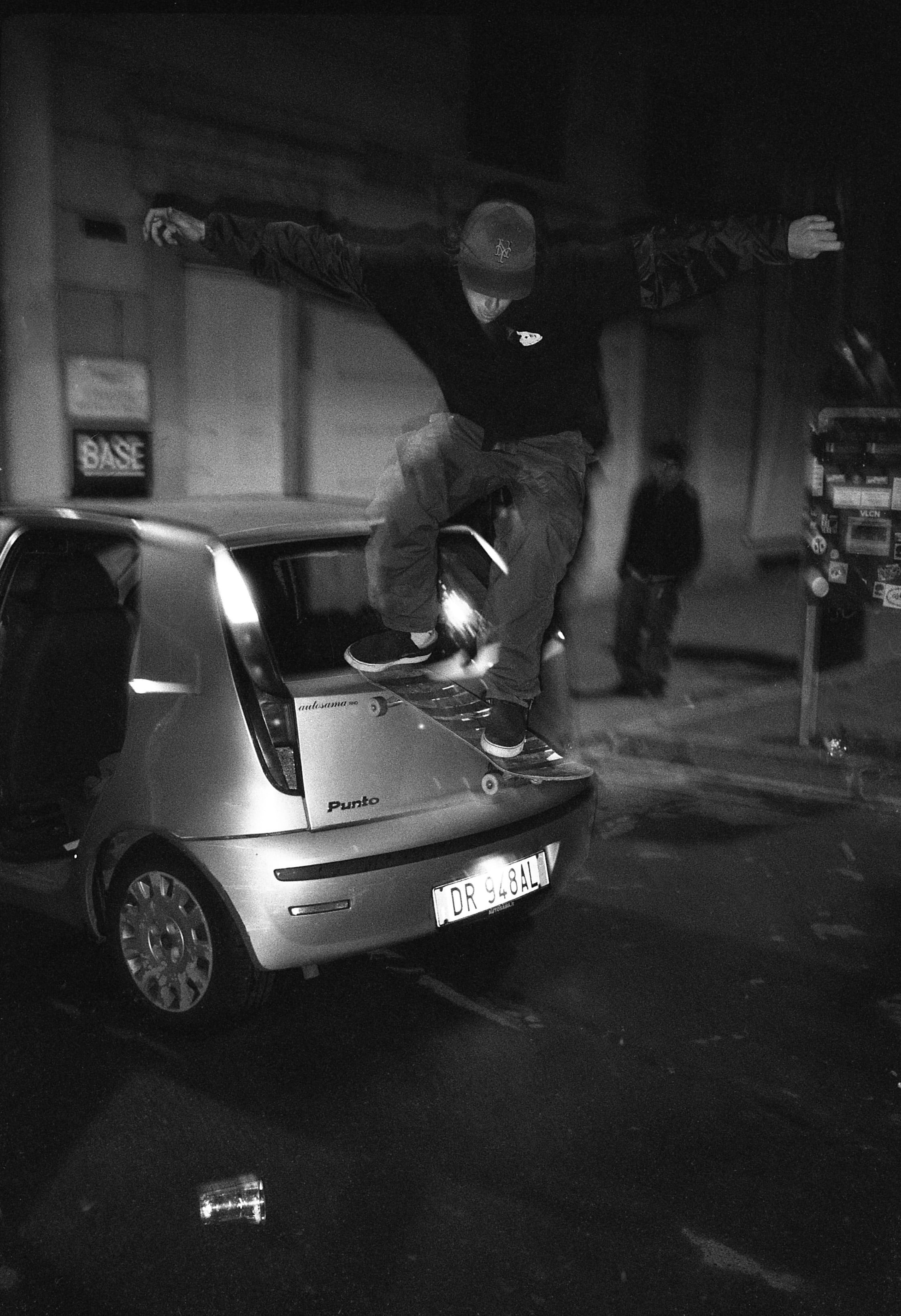 Sta per iniziare la seconda edizione dello Skate e Surf Film Festival | Collater.al 1