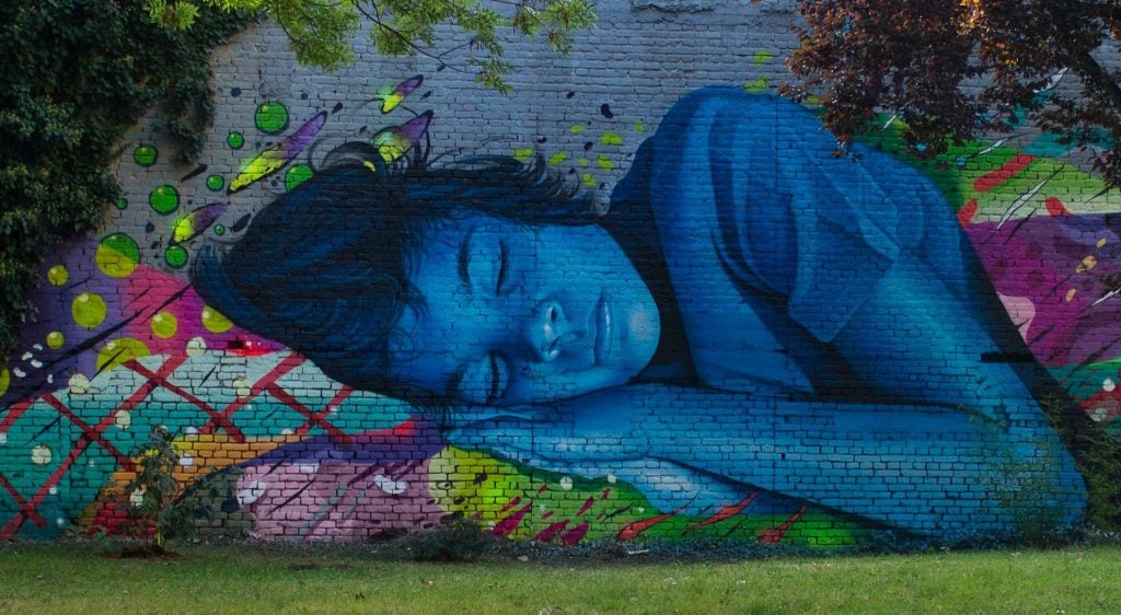 La street art iperrealista dell'artista croato Lonac6 | Collater.al