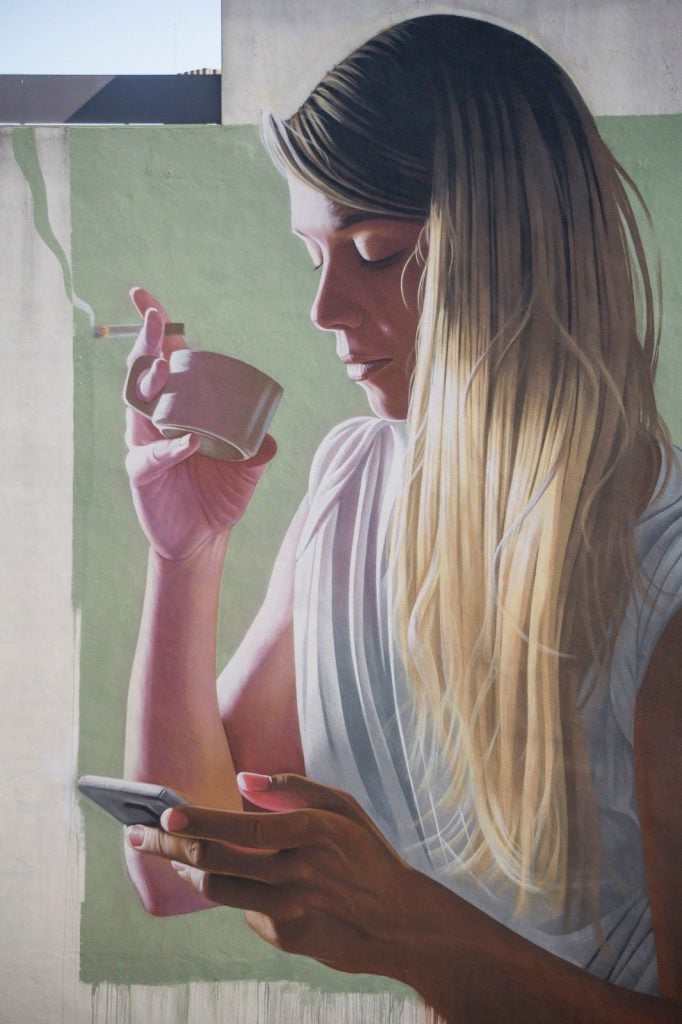 La street art iperrealista dell'artista croato Lonac7 | Collater.al