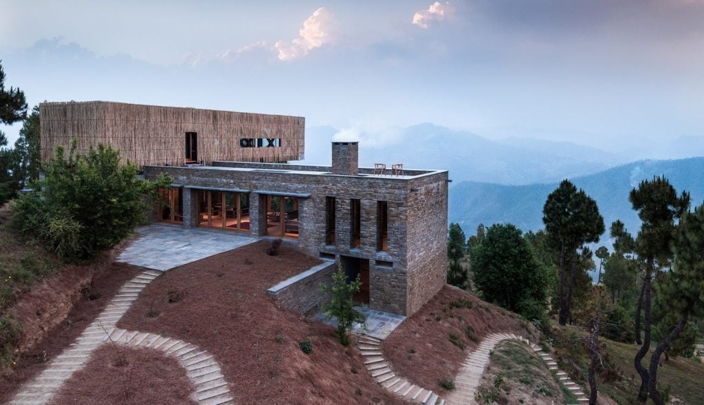 Kumaon Hotel | Collater.al