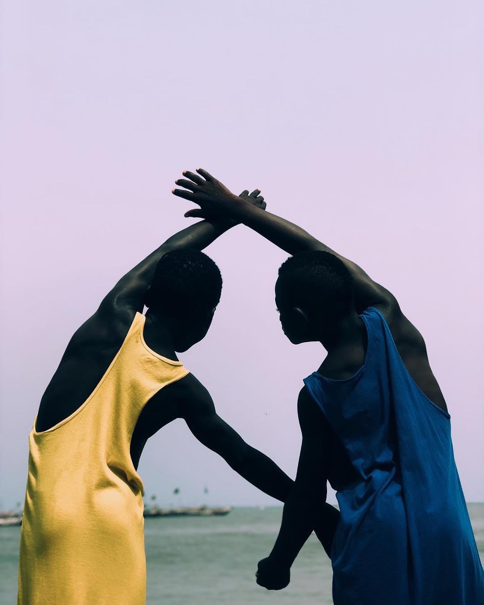 Price Gyasi fotografa i colori e le atmosfere del Ghana | Collater.al 10
