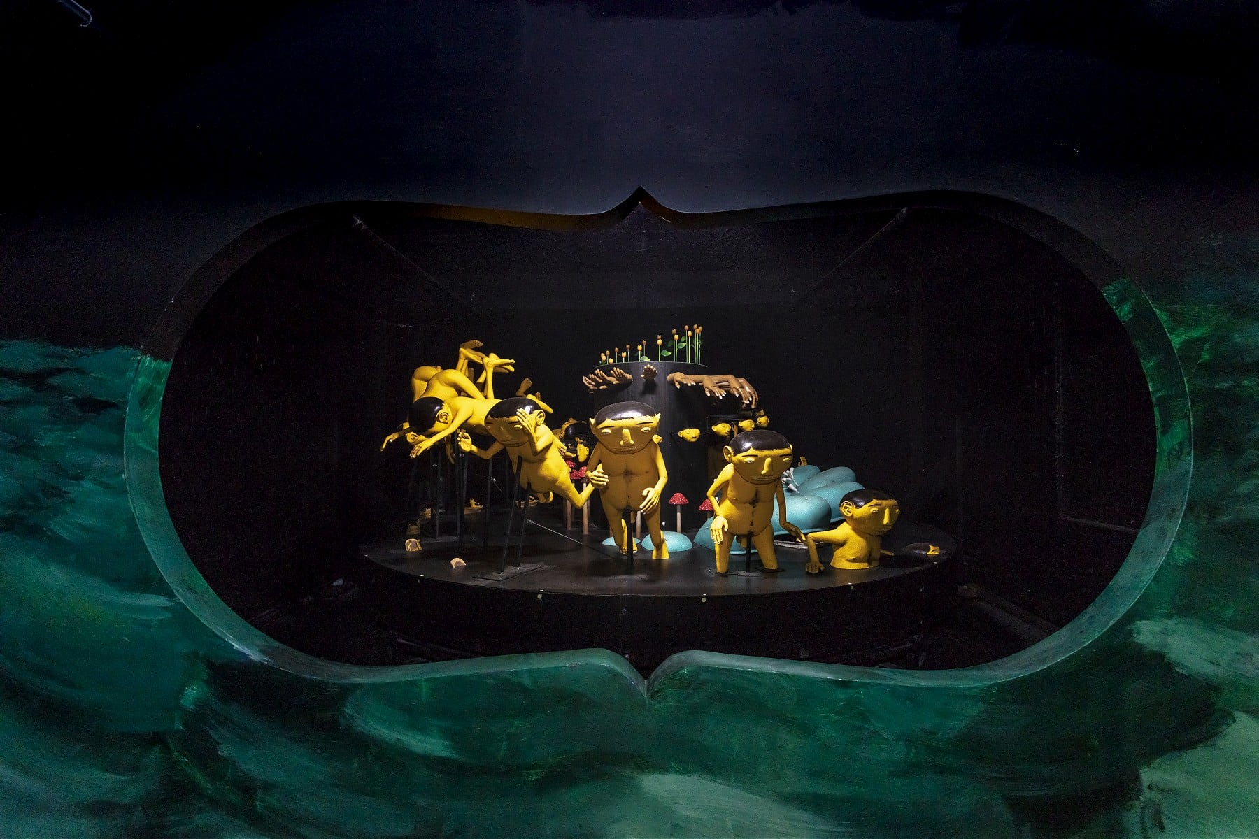 La mostra immersiva di OSGEMEOS, tra street e folk art | Collater.al