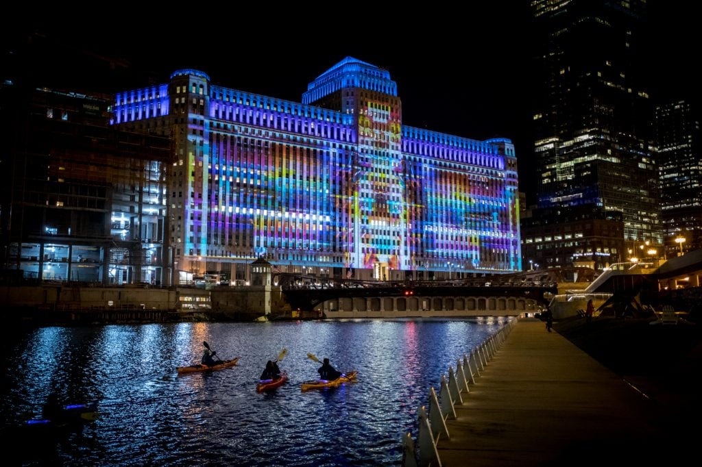 ART ON theMART chicago | Collater.al