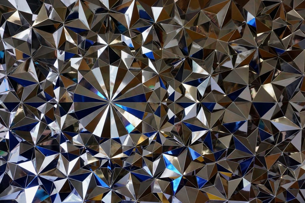 Le sculture di carta firmate Matthew Shlian | Collater.al