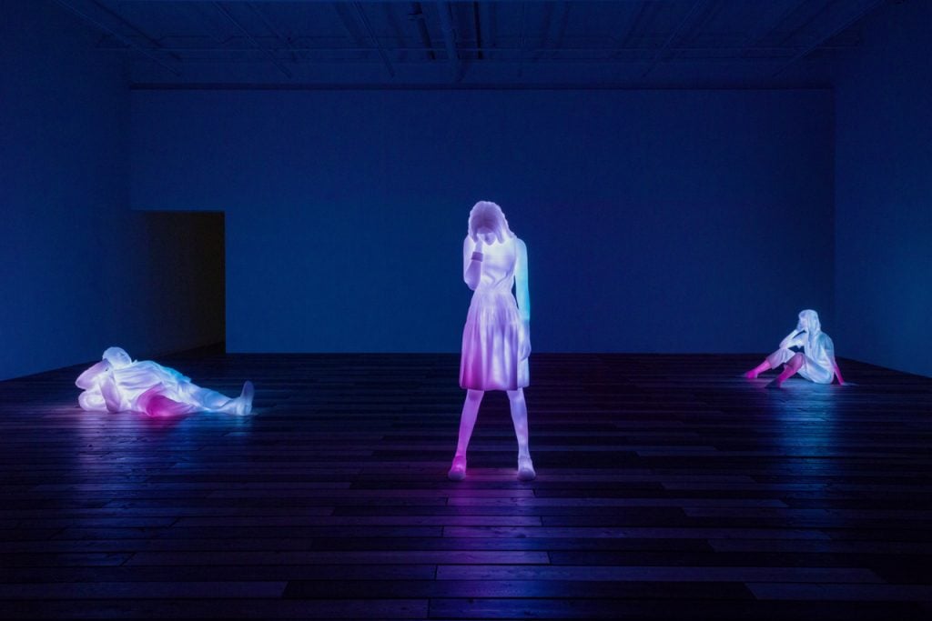 Don't Forget to Breathe, l'ipnotica installazione di Doug Aitken | Collater.al