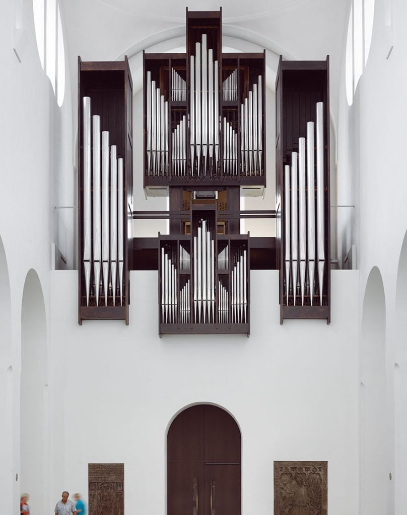 Il restauro minimal della chiesa di St. Moritz in Germania | Collater.al