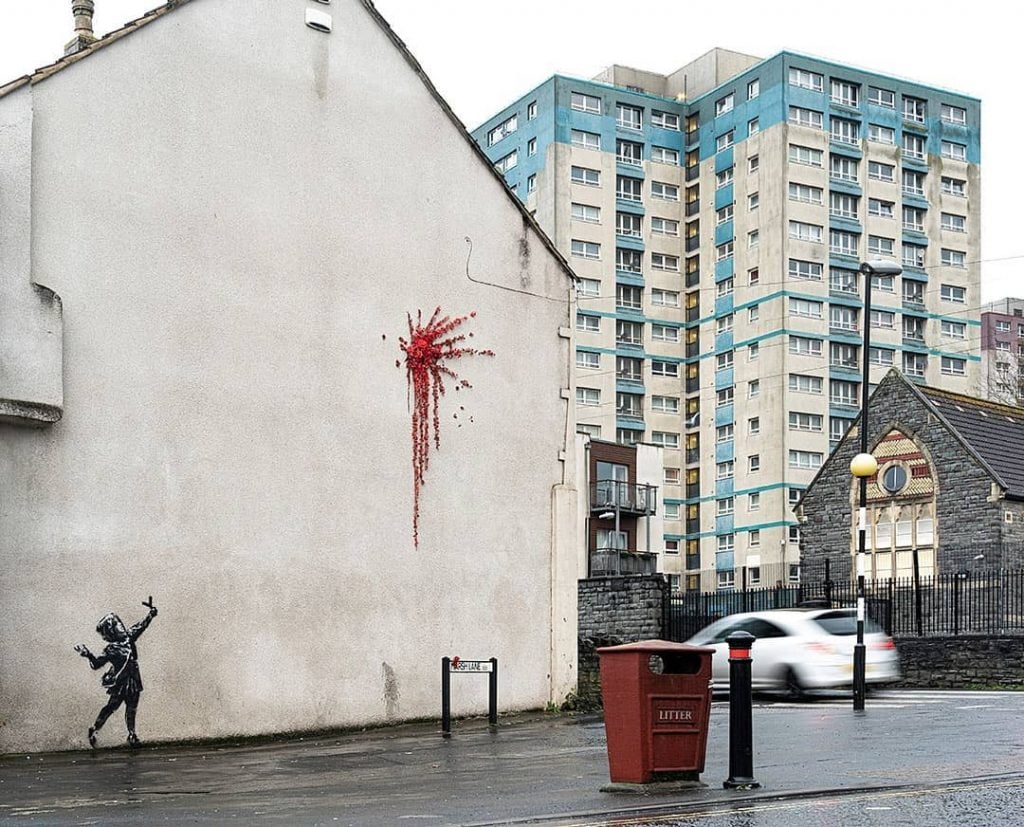 New Banksy Valentine's Day graffiti pops up in Bristol | Collater.al