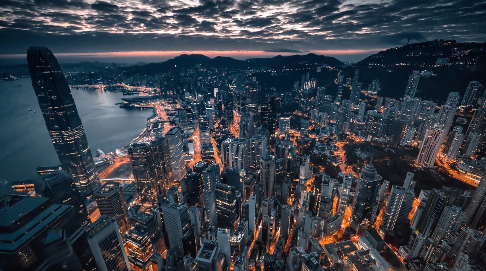 Magic of Hong Kong by Timelab.pro | Collater.al TV