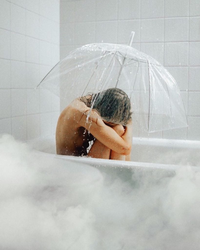La fotografia ipnotica e sensuale di Steven Gindler aka Cvatik