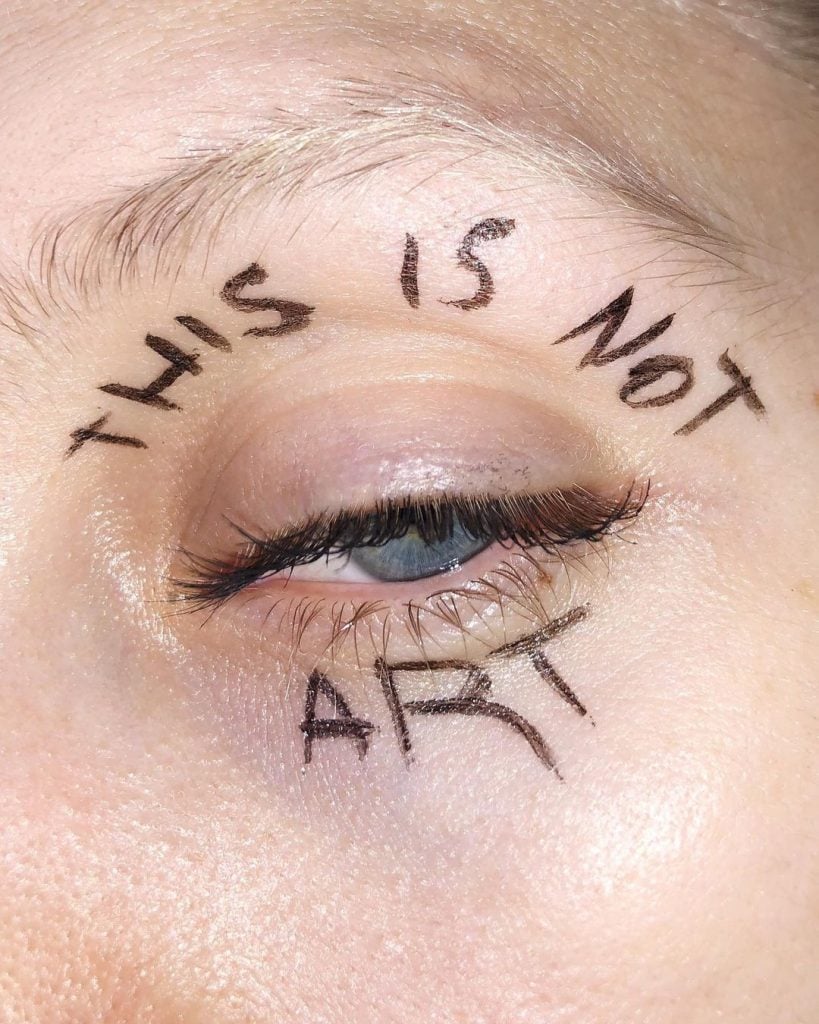 look-provocatori-eszter-magyar-makeupbrutalism