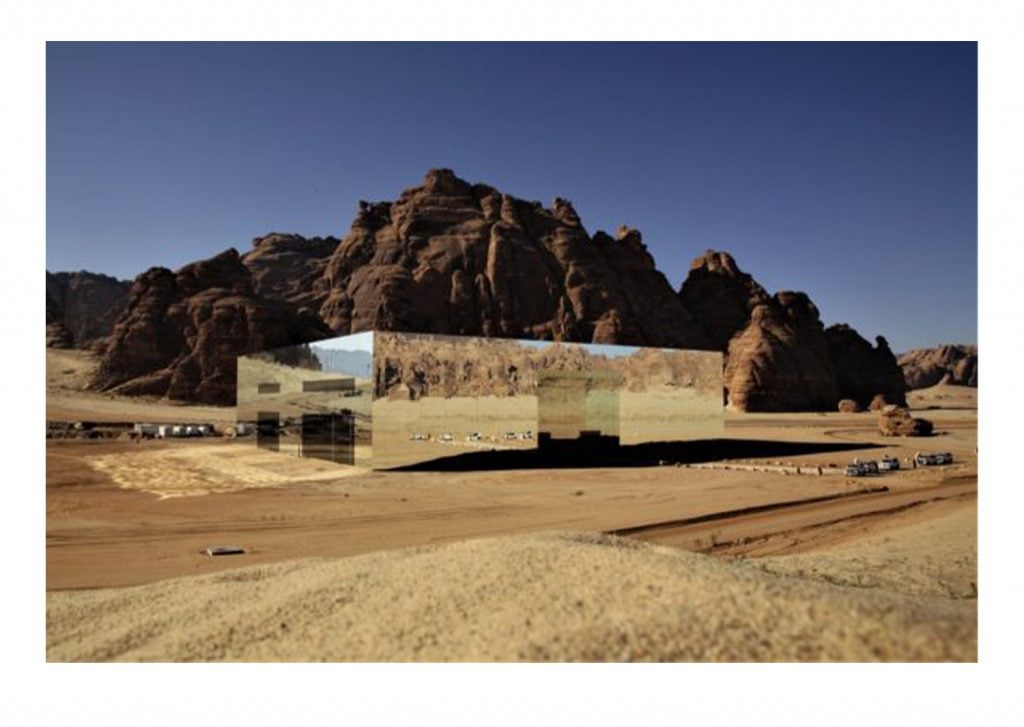 Mirror | Collater.al