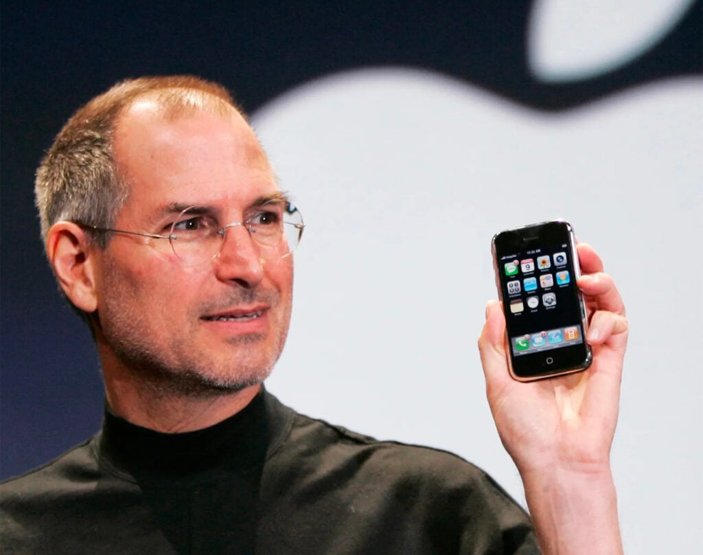 iPhone 1 | Collater.al