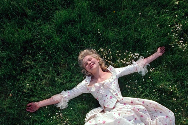 Marie Antoinette is now 18 years old | Collater.al
