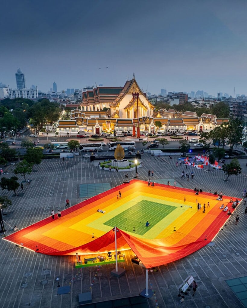 mega mat