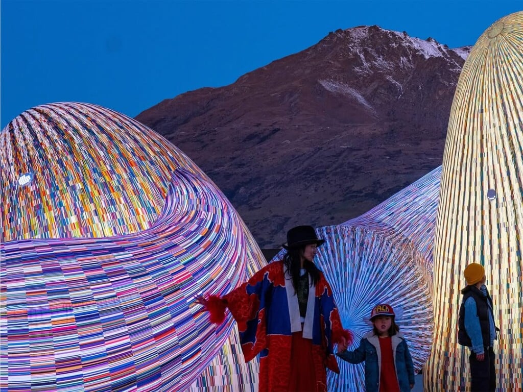 whispering mountains