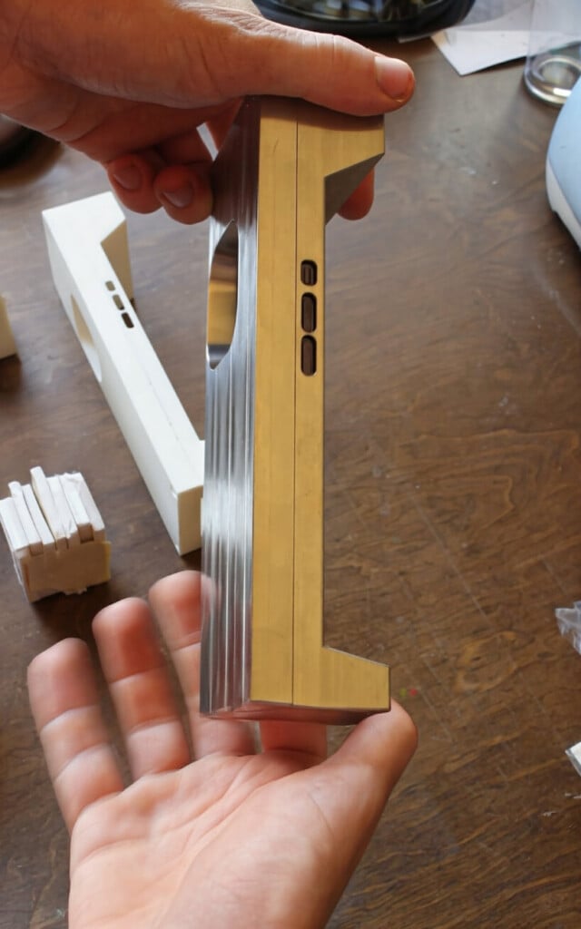 6 Pound Phone Case