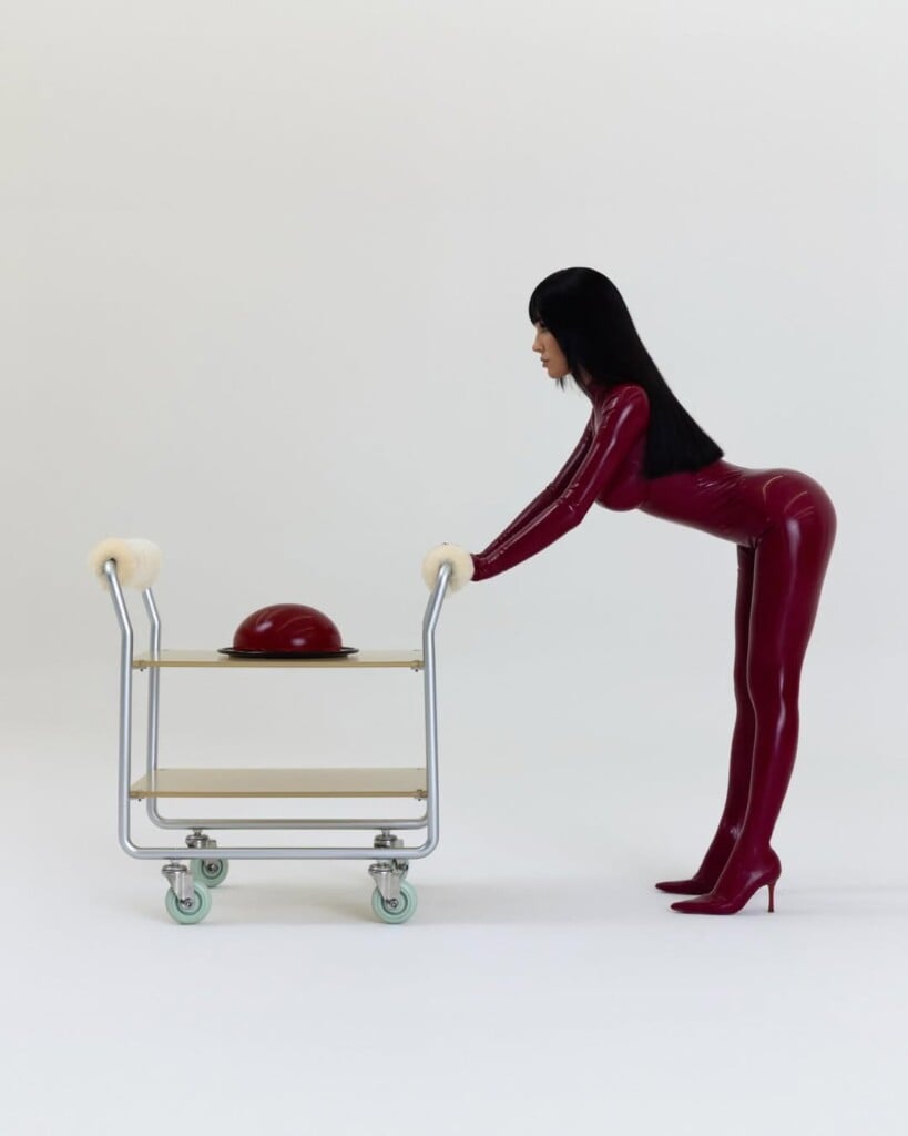 bianca censori