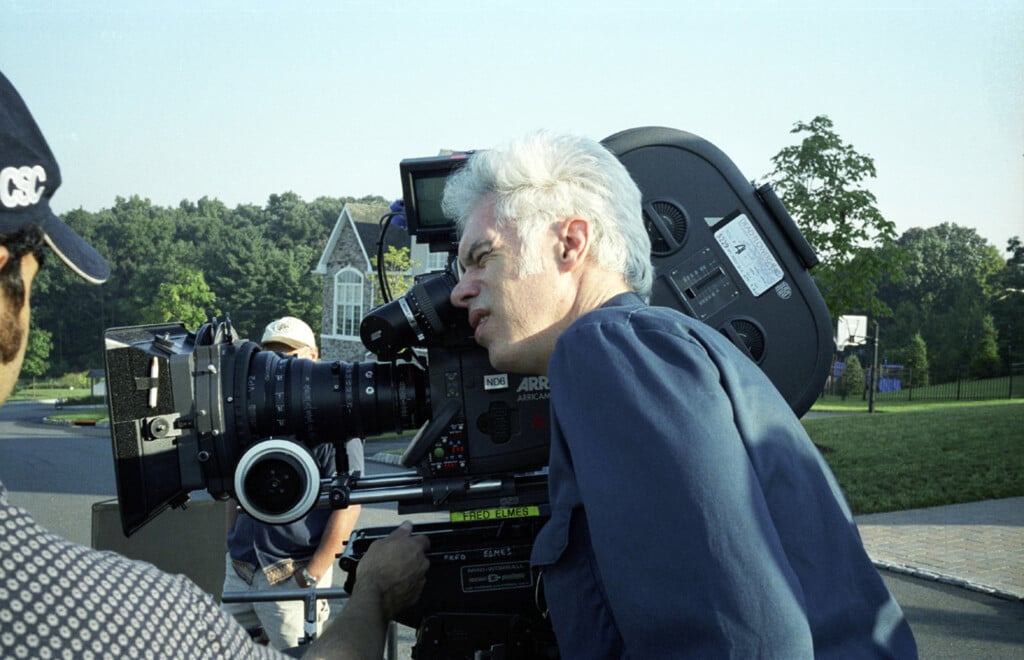 Jim Jarmusch on set | collater.al