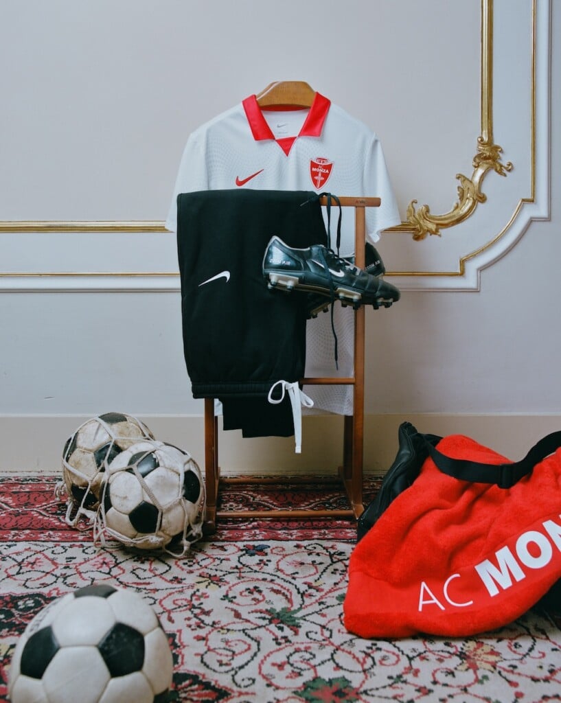 AC Monza Nike
