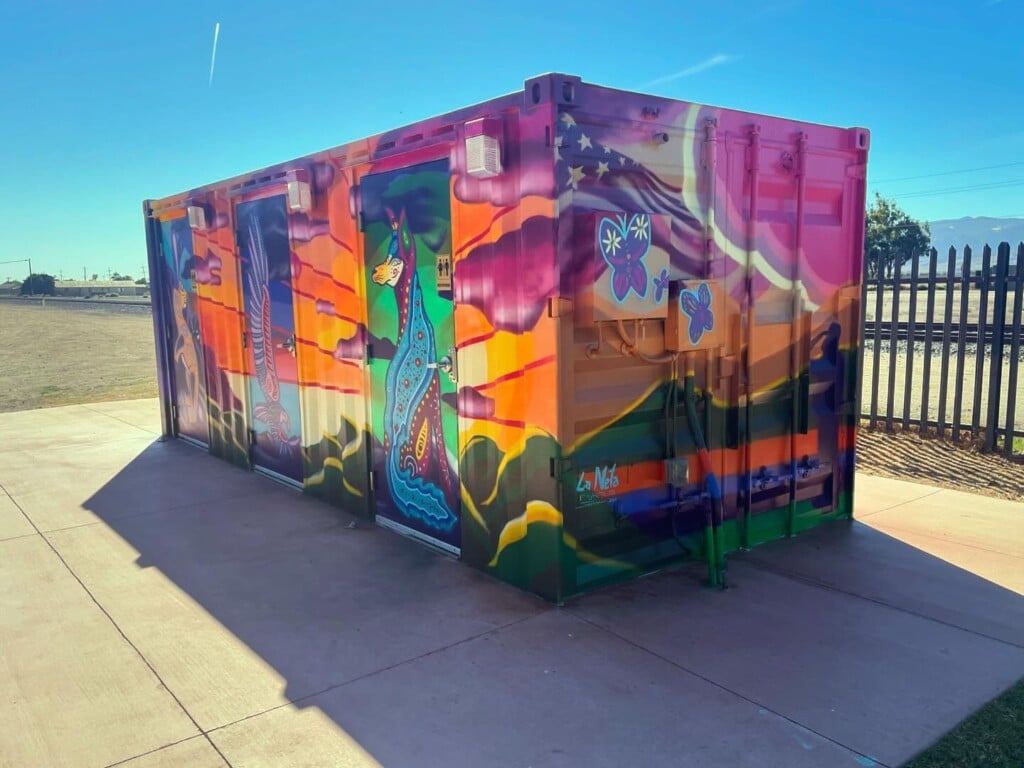 La Neta Murals